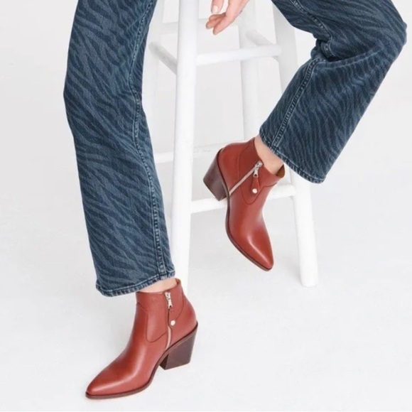 - Rag & Bones Razor Bootie in Russet - Picture 5 of 5